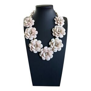 J. Crew Dramatic Blush Floral Statement Necklace 2010 Oughts Wreath Style OS